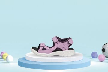 Bilde av ecco biom raft sandal (str 24-35)