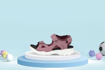 Bilde av ecco biom raft sandal (str 36+)