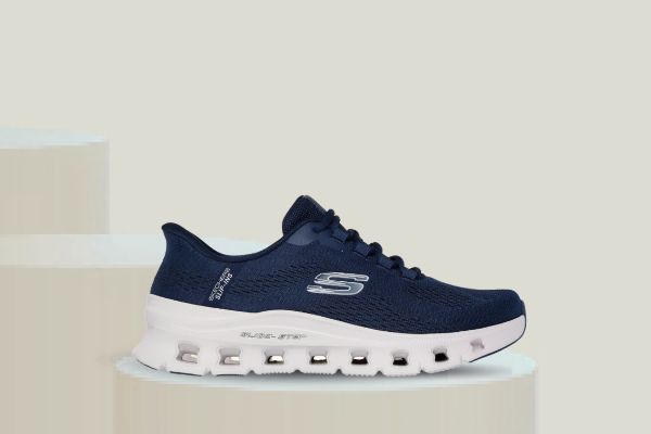 Bilde av skechers Slip-ins GLIDE-STEP 