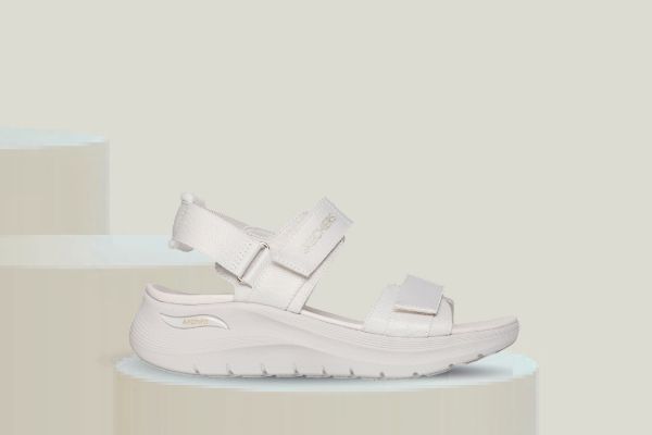 Bilde av skechers ARCH FIT