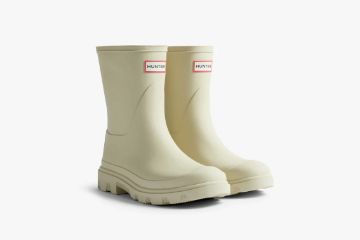 Bilde av HUNTER DOWNPOUR SHORT BOOT - DAME (GRAVEL)