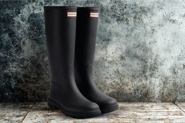 Bilde av HUNTER DOWNPOUR TALL BOOT - Dame (svart)