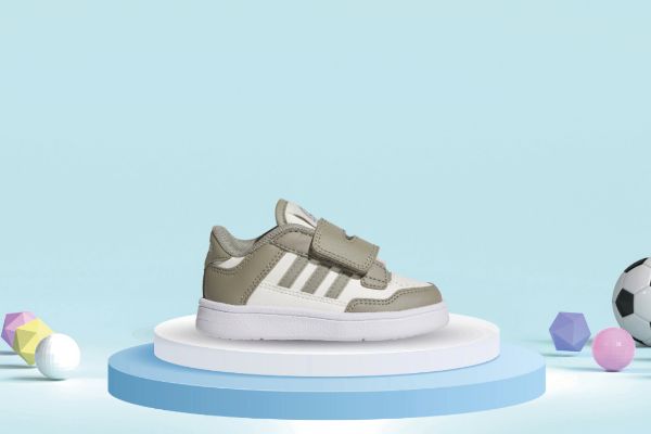 Bilde av adidas RAPID COURT