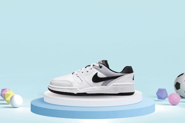 Bilde av nike full force