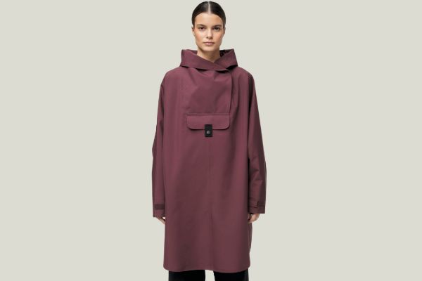 Bilde av Blæst Bergen poncho