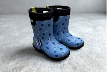 Bilde av dockboot tolvmeterskogen