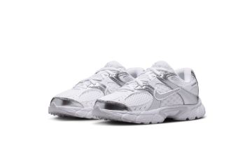 Bilde av nike v5 - junior (grå/hvit)
