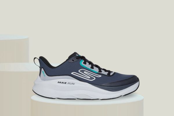 Skechers Max Cushioning Max Run vanntett løpesko til herre i blå