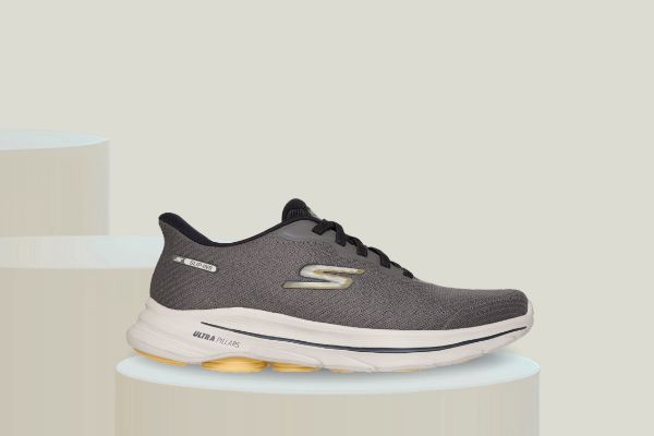Bilde av Skechers Slip-ins: GO WALK 8 – Pate Herresko (Taupe)