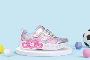 Bilde av skechers Infinite Heart Lights - Heart Jewels
