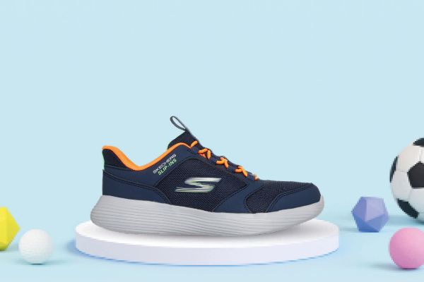 Bilde av SKECHERS SLIP-INS: GO RUN 400