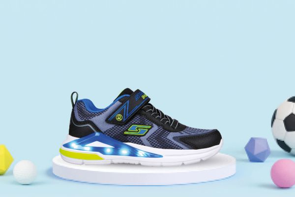 Bilde av skechers blinkesko