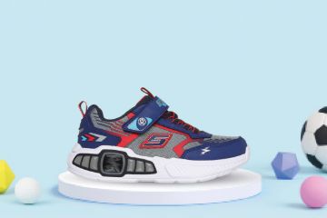 Bilde av skechers blinkesko