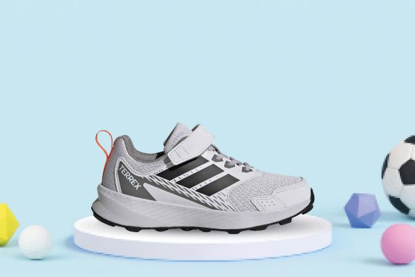 Bilde av adidas terrex tracefinder