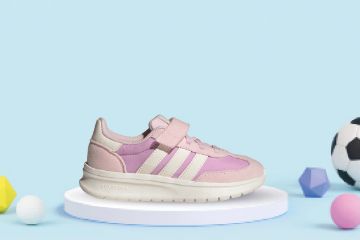 Bilde av ADIDAS RUN 70 - Barn (rosa)