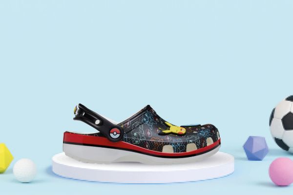 Bilde av crocs pokemon print