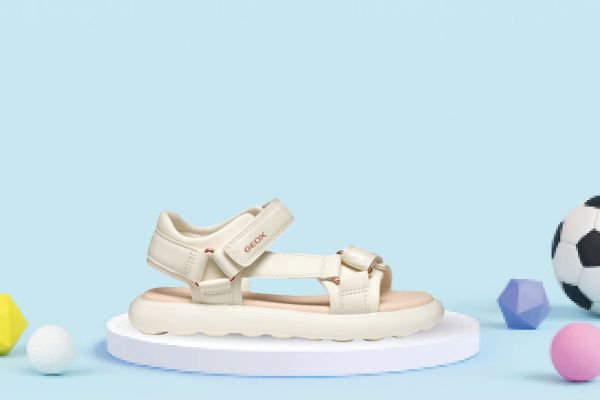 Bilde av geox sandal
