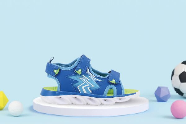 Bilde av leaf blinkesandal