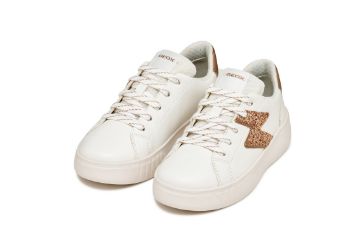 Bilde av geox sneakers - Junior (hvit)