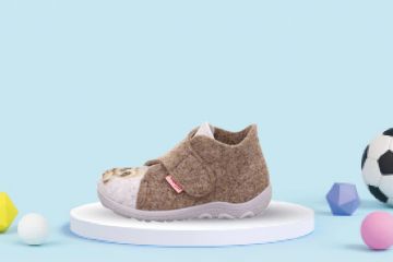 Bilde av superfit happy tøffel - Barn (beige)