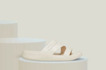 Crocs Getaway Strappy damesandal beige lett komfortabel sommer sandal