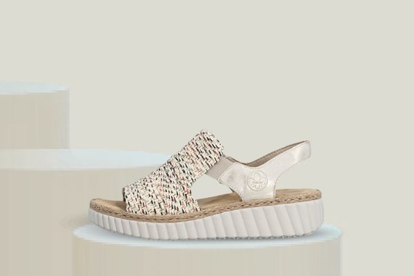 Rieker damesandal beige ekstra bred komfortabel sommersandal med elastisk passform
