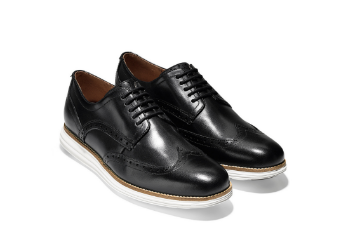 Cole Haan ØriginalGrand Wingtip Oxford herresko i sort skinn med brogue-detaljer