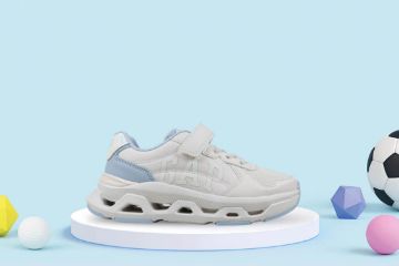 GAP San Francisco Kids sneakers barn lyserosa med borrelås elastiske lisser og sporty lett såle