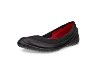 ECCO BIOM Lite W Ballerina damesko i sort slip-on modell med lett fleksibel såle