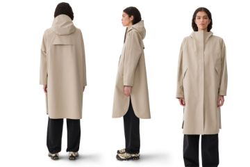 Blæst Vangen vanntett skalljakke i beige med oversized passform og minimalistisk design.