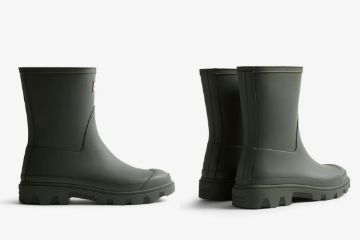 Hunter Downpour Short Boot gummistøvel i oliven med kort skaft og robust såle.
