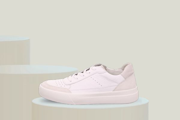 Legero Mondo sneakers til herre i hvitt skinn med bred H-lest og komfortabel lett såle