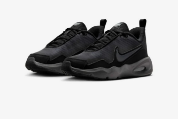 Bilde av NIKE AIR MAX- junior (svart)