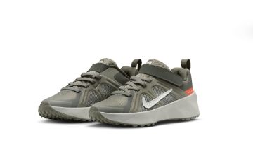 nike metro tek HQ2008 300