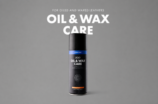 Oil & Wax Care pleiespray for oljet og vokset skinn som tilfører næring og holder læret mykt og elastisk.