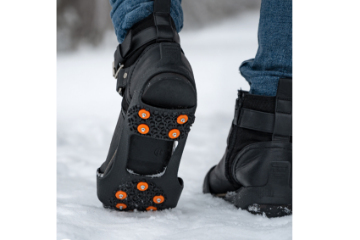 Universal brodder med 10 pigger i herdet stål for sikkert grep på is og snø