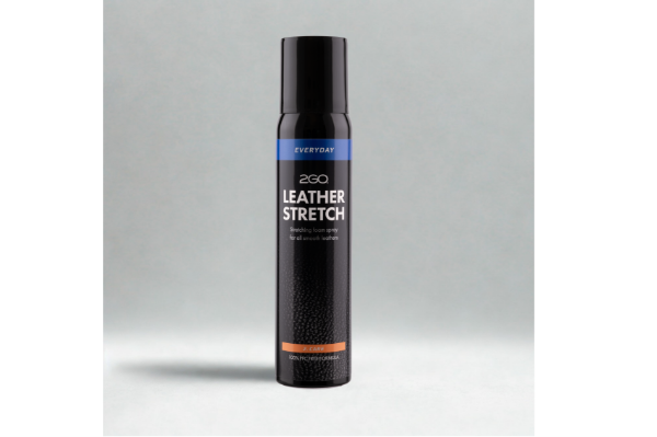 2GO Leather Stretch utvidelsesspray som mykgjør skinn og gjør trange skinnsko mer komfortable