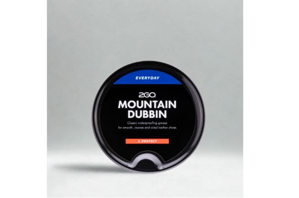 2GO Mountain Dubbin impregneringsfett som gjør glatt, grovt og oljet skinn mykt og vannavstøtende.