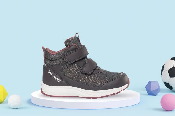 Viking Bouncy Glitter Mid GORE-TEX grå vanntett ankelhøy barnesko med glitter, borrelåser og GORE-TEX-membran.
