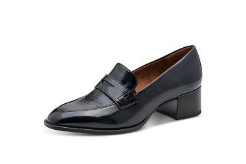 Tamaris 1-24342-47 blå loafers til dame med blank overflate og komfortabel blokkhæl.