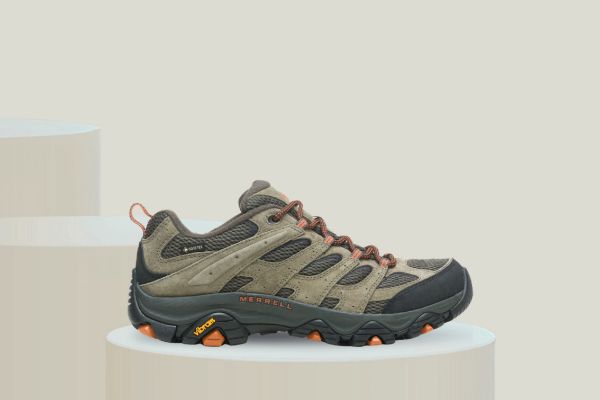Merrell Moab 3 GORE-TEX Wide Width tursko til herre med bred passform og Vibram yttersåle.