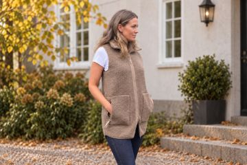 Ilse Jacobsen BONDEDPILE02 lang brun fleecevest til dame