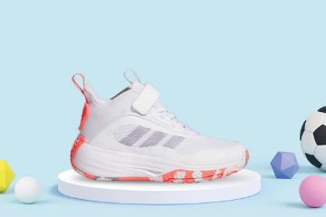 adidas Ownthegame 3.0 hvite treningssko til barn med borrelås