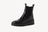 Tamaris svart Chelsea boots til dame i skinn med elastiske sidepaneler og kraftig profilsåle