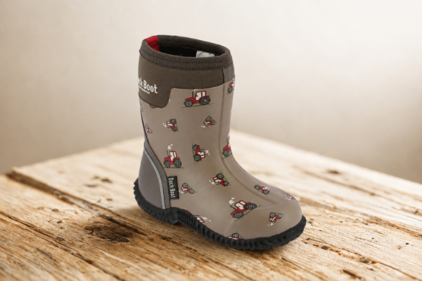 Dockboot Tractors