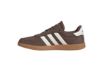 adidas Breaknet Sleek JR6905 brun damesneaker med hvite striper og gumfarget såle