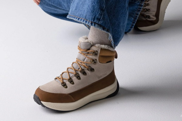 Pomar HAVINA GORE-TEX vinterboot til dame i beige semsket skinn og mørkebrunt nubuckskinn med snøring, varmt fôr og grovmønstret yttersåle